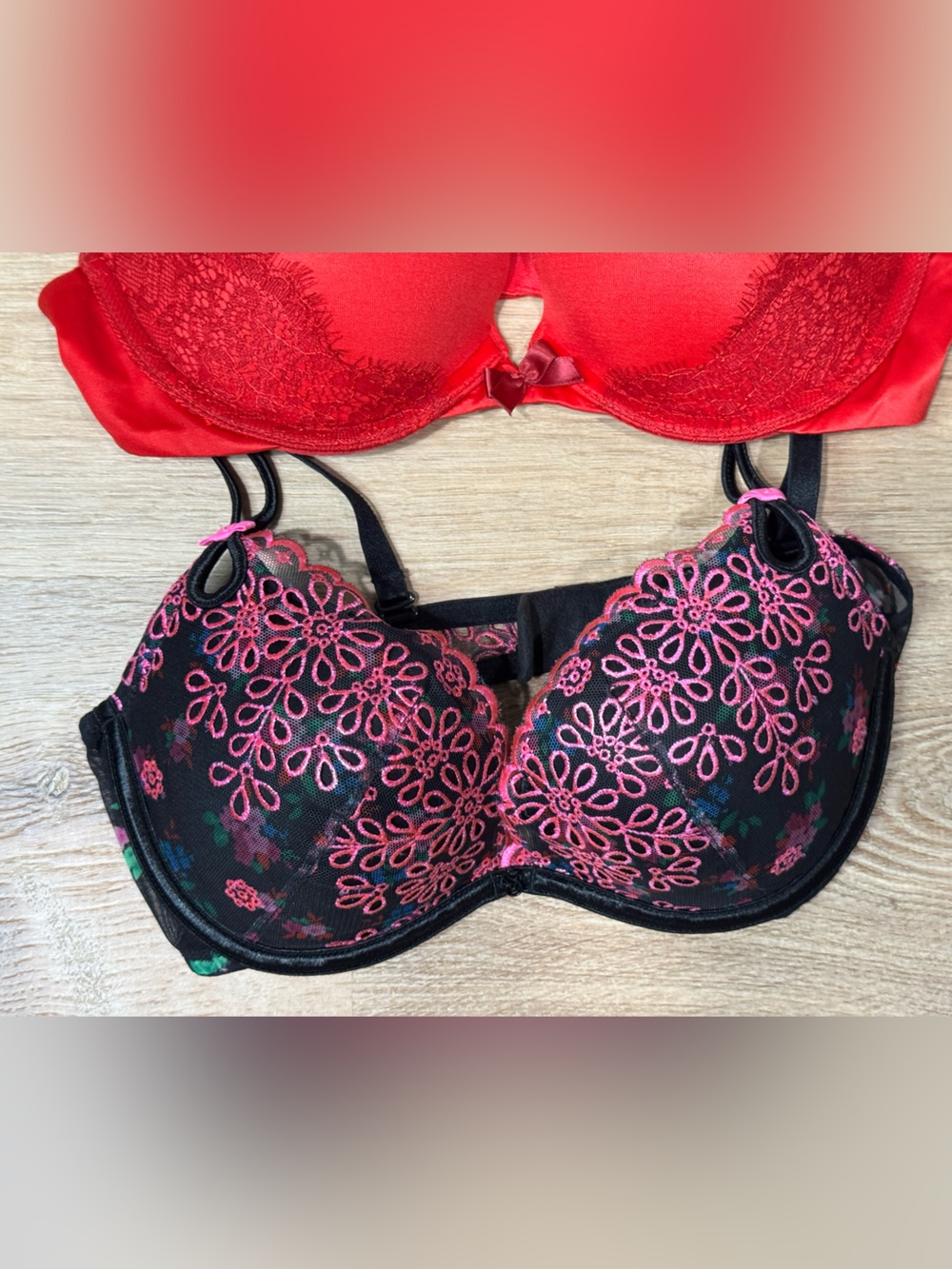 Victoria's Secret Purple, Red and Black Lace Push-Up Bra Set Size 34B - Picture 4 of 8